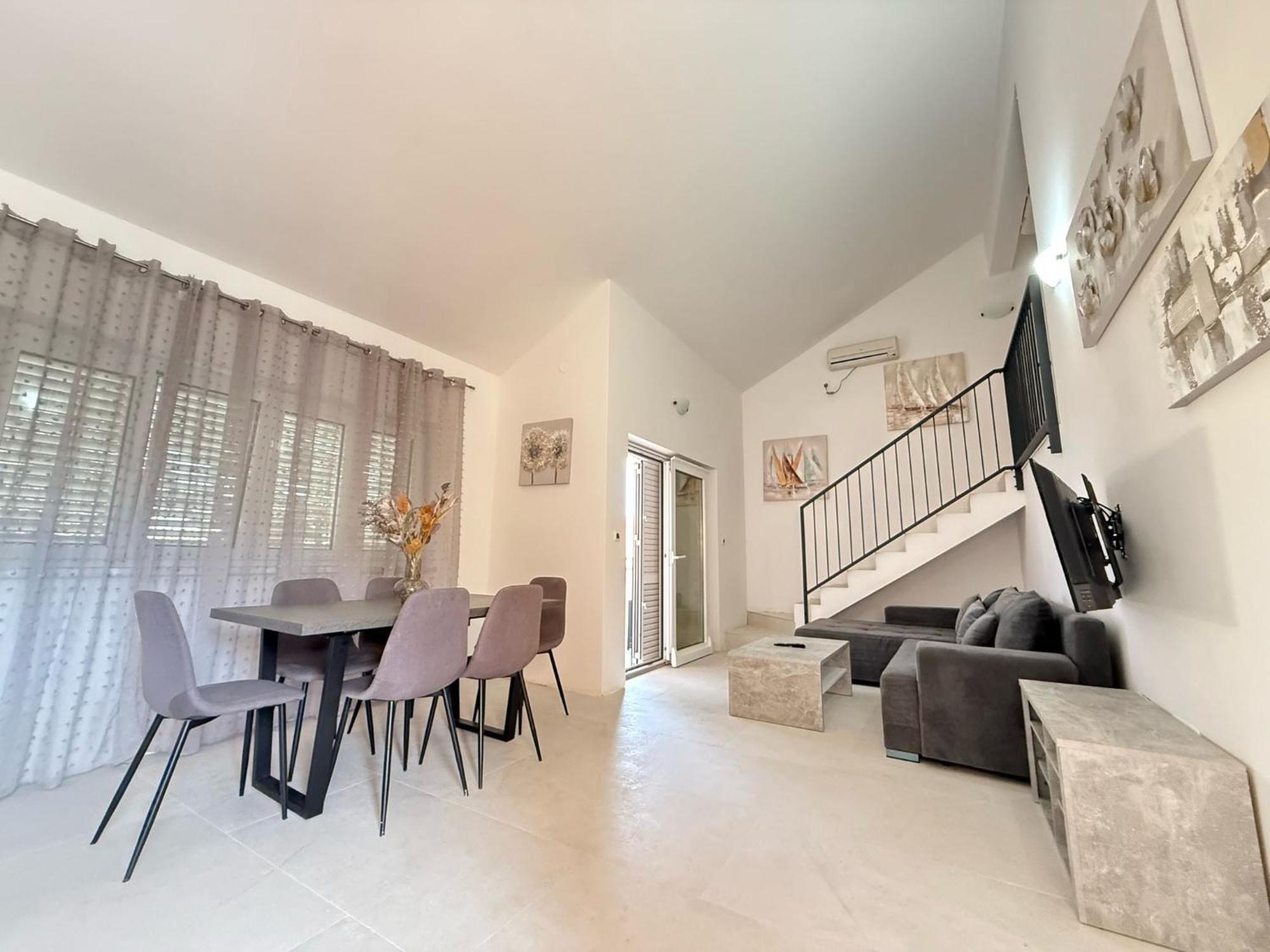 Apartments Andela ペトルチャネ エクステリア 写真